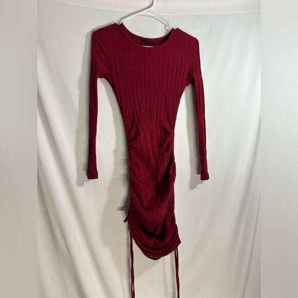 SHEIN Burgundy Rib Knit Drawstring Ruched Bodycon dress Size Small - Picture 2 of 4